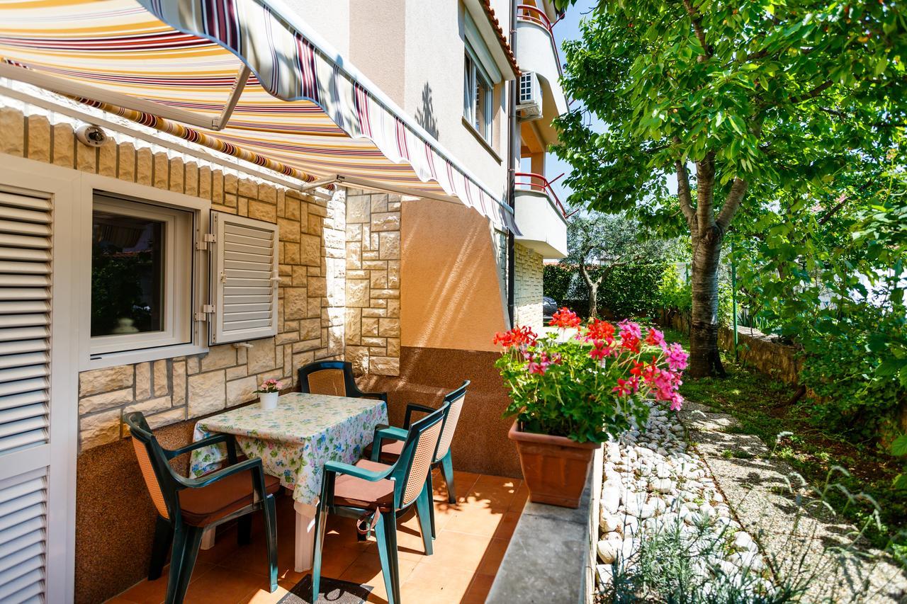 Apartments Durda Krk Town Εξωτερικό φωτογραφία